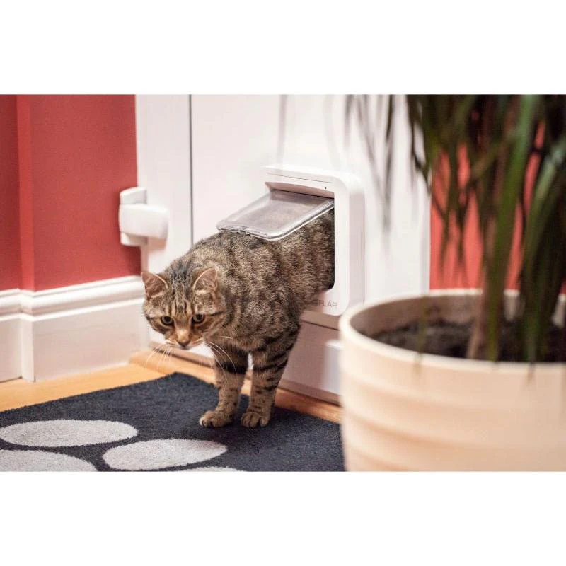 SureFlap Microchip Cat Flap Grey/White - Image 20