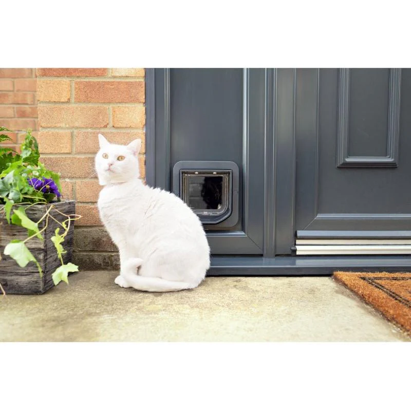 SureFlap Microchip Cat Flap Grey/White - Image 4